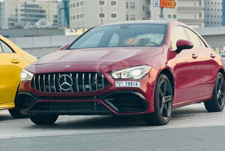 Mercedes CLA