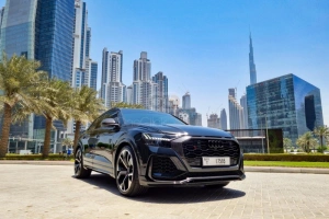 Audi RSQ8